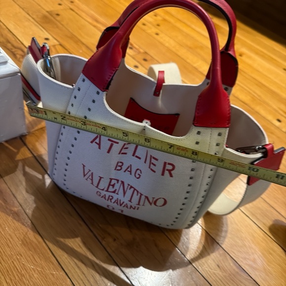 Valentino Garavani Atelier Bag Canvas Tote Red Leather Studded - Picture 4 of 10